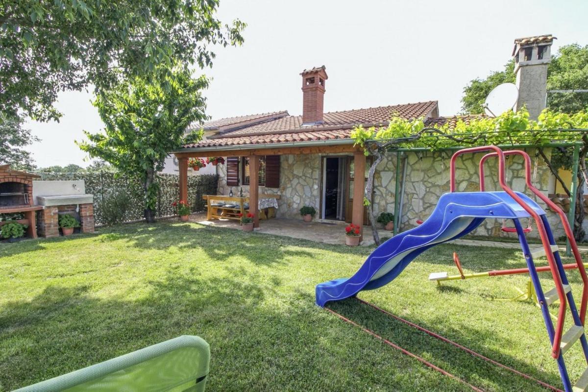 Dea In Kmeti Villa Žminj Екстериор снимка
